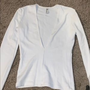 🤍 SOLD 🤍 Deep v top